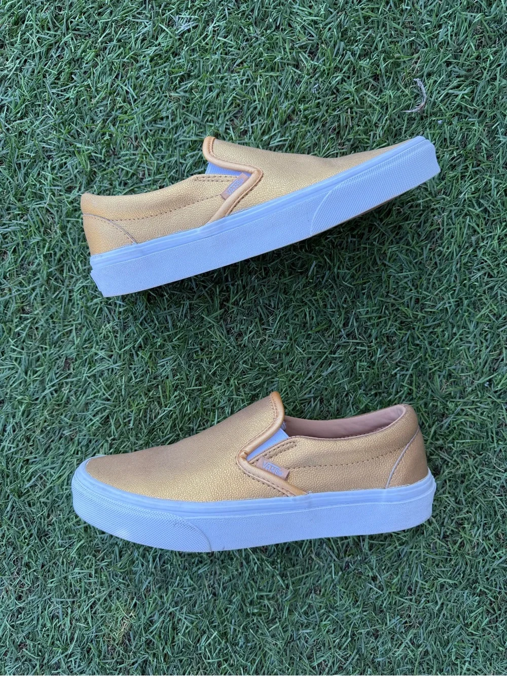 VANS Gold Leather Slip-on Leather Sneakers Sz (7 WM- 5.5 M)